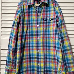 Gap Kids gingham button up shirt L10-11